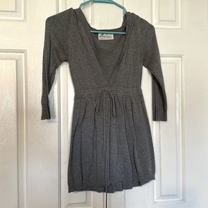 Hollister Hooded V neck Sweater